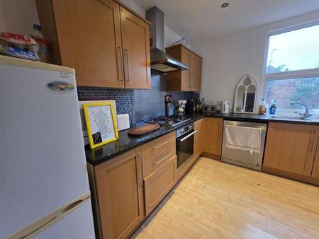 Daisy Road, South Woodford, E18 - Photo 5