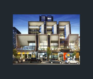 Vibrant City Living Meets Everyday Comfort - Photo 4