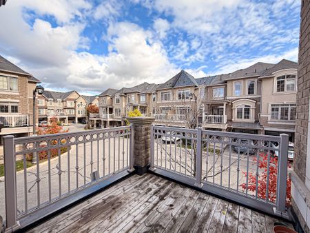 For Lease - 2435 Greenwich Drive Unit# 36, Oakville, Ontario - Photo 3