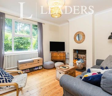 3 bedroom terraced house to rent - Photo 2