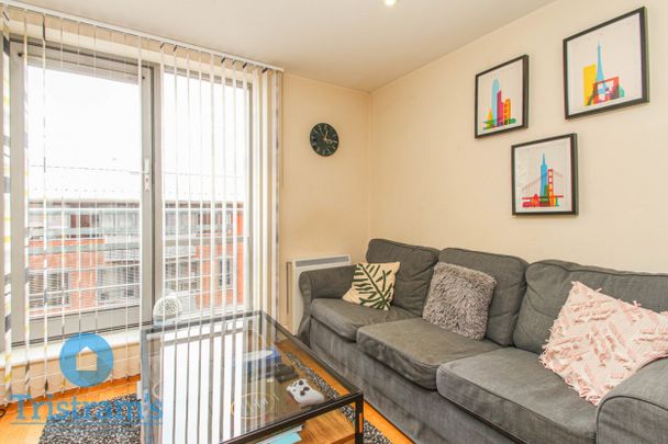 2 bed Apartment for Rent - Photo 1