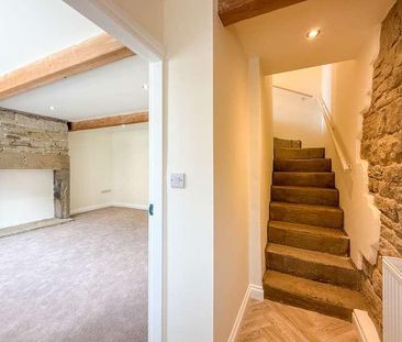 Swifts Fold, Honley, Holmfirth, HD9 - Photo 6