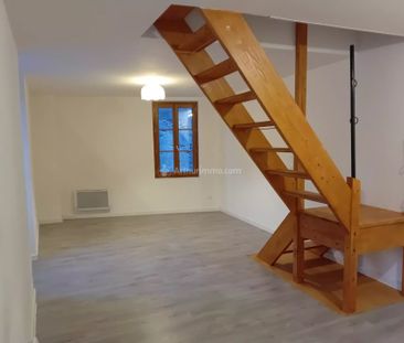 Location Appartement 3 pièces 53 m2 à Monestiés - Photo 2