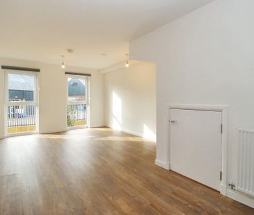 2 bedroom duplex to rent - Photo 1