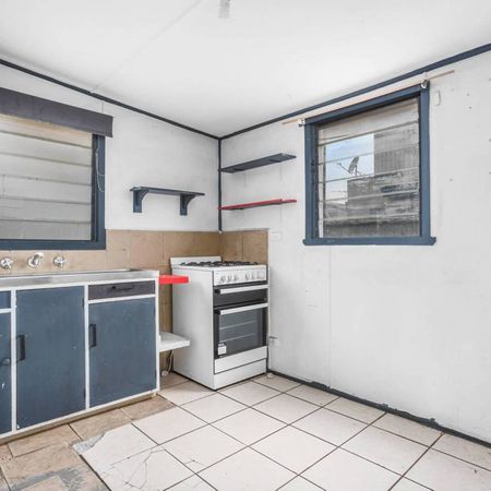 LOW MAINTENANCE | TWO BEDROOM | CONVENIENT LOCATION - Photo 3