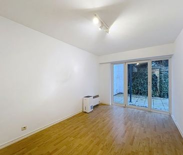 Appartement te huur in Ixelles - Photo 2