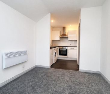 1 bedroom flat to rent - Photo 6