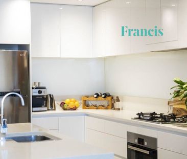 720/240 Bunda Street, City ACT 2601 - House For Rent | Domain - Photo 6