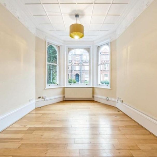 3 bedroom flat to rent - Photo 1