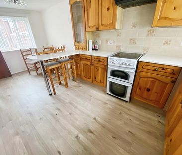Winterton Road, Bulkington, Bedworth - Photo 5