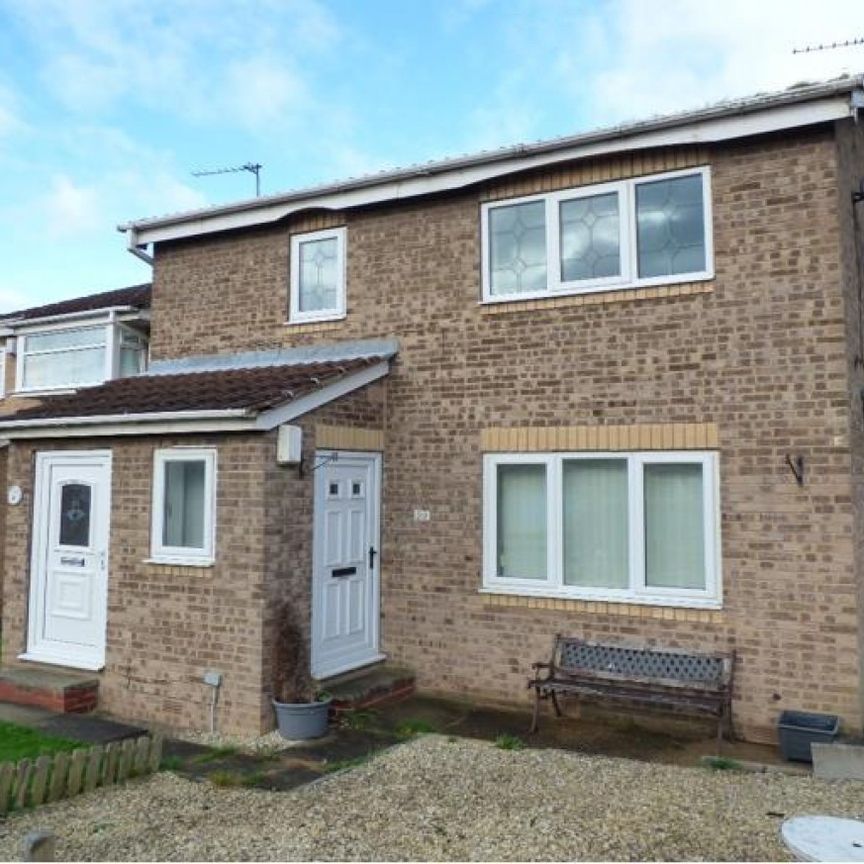 Vicarage Gardens, North Featherstone - Photo 1