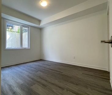 For Lease - 12 David Eyer Drive Unit# 1125, Richmond Hill, Ontario - Photo 3