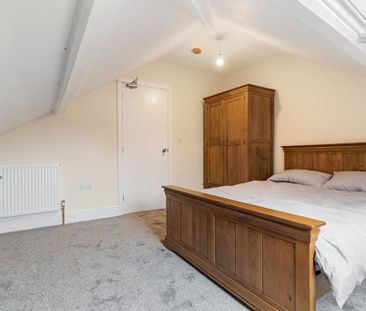 5 bedroom apartment to rent - Photo 3