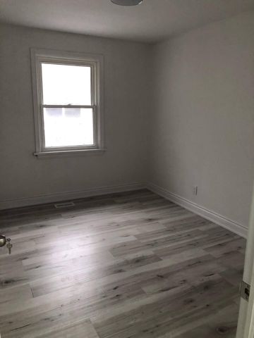 For Lease - 66 Corby Crescent, Brampton, Ontario - Photo 2