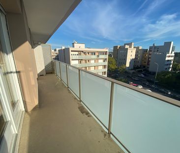 Location Appartement 2 pièces 69m² - Photo 1