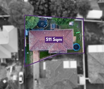 118A Lowanna Way, Armadale, WA 6112 - Photo 2