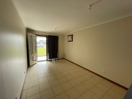 3 Roberts Crescent, Port Augusta SA 5700 - Photo 3