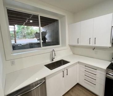 For Lease - 4590 Lee Avenue, Niagara Falls, Ontario - Photo 3