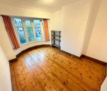 3 bedroom House To Let - Photo 3