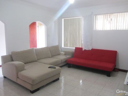 Renovated Townhouse - Photo 1