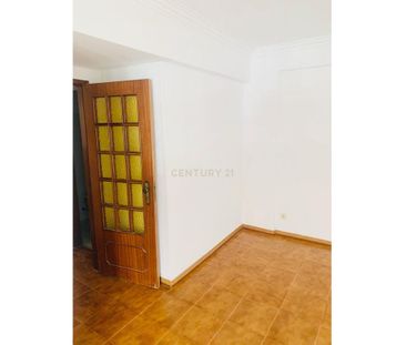 Agualva e Mira-sintra, Lisbon - Photo 6