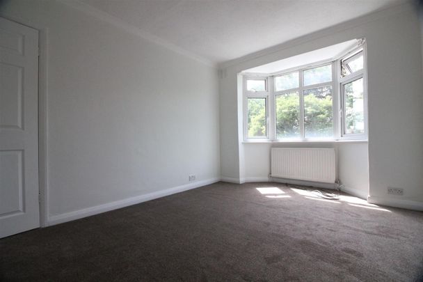 Beechwood Avenue, Ruislip - Photo 1
