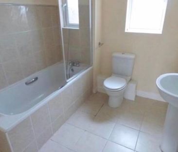 4 Bed Terraced House, Primrose Close, LU3 - Photo 4