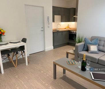 1 bedroom flat to rent - Photo 1