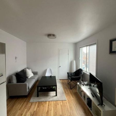 !URGENT! CESSION DE BAIL, 31/2 cartier Ahuntsic, Montréal - Photo 3