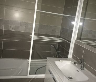 Appartement meublé T3 LA VERPILLIERE - Photo 6
