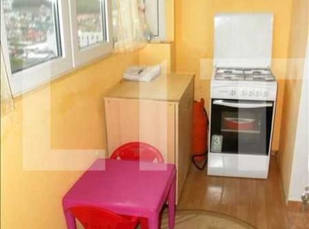 Apartament cu o camera, 30 mp, PRIMA INCHIRIERE zona strazii Gheorghe Dima - Photo 3