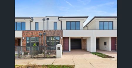 Stunning 4BR Family Home in Prime Narre Warren – Utilities Included!✨ - Photo 5