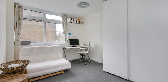 2 bedroom flat in 34-36 Linden Gardens - Photo 2