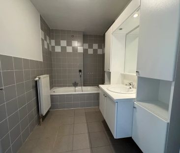 Instapklaar 2slpk appartement met staanplaats in Willebroek - Foto 2