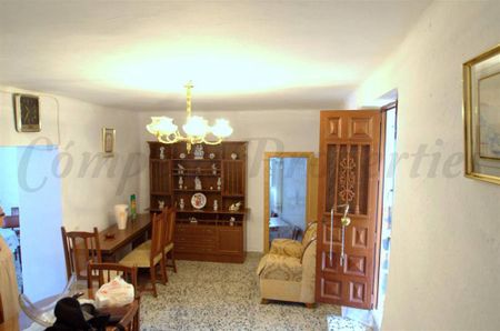 Townhouse in Sedella, Inland Andalucia at the foot of the mountains - Foto 2
