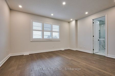 Detached Home For Lease | E8144570 - Photo 4