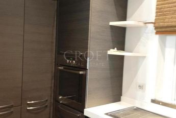 Parioli-Piazza delle Muse: Restored 3 bedroom, 3 Bath, spacious living, kitchen, balcony, near park, master bed & 2 single bedrooms. Ref 1045