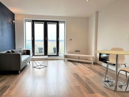 Kings Road, SWANSEA - Photo 3