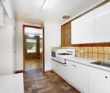 15A Hotham Grove, Ripponlea - Photo 2