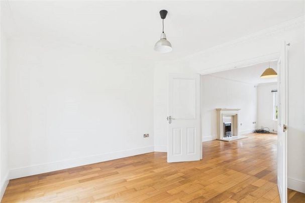 4 bedroom detached house to rent - Photo 1