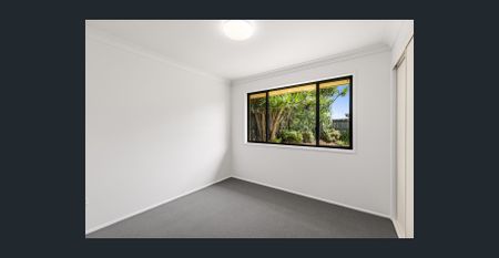 Flawless Family Home - Photo 5