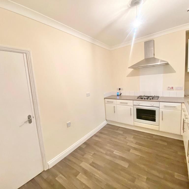 3 bedroom terraced house to rent - Photo 1