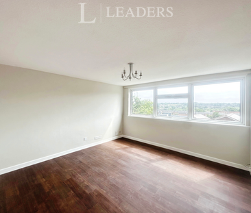 3 bedroom flat to rent - Photo 1