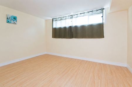 For Lease - 371 Fesserton Road Unit# Bsmt, Richmond Hill, Ontario - Photo 3