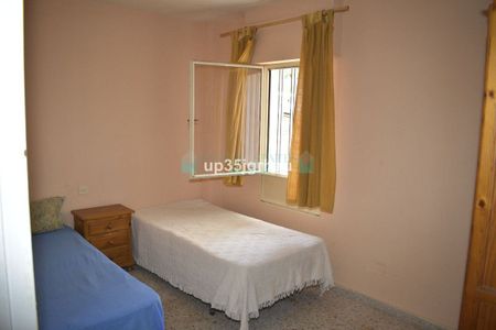 Ground Floor Apartment for rent in Estepona - Photo 4