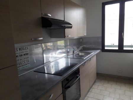 Appartement 3 pièce(s) 2 chambre(s) 76.65 m² - Photo 4