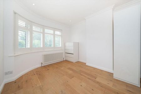 3 bedroom terraced house to rent - Photo 3