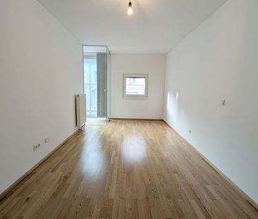 Erstklassige 3-Zimmer Wohnung mit kleiner Loggia an der Ecke zur Ka... - Foto 3