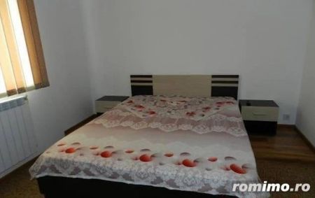 2 camere in zona Fabric - Photo 3