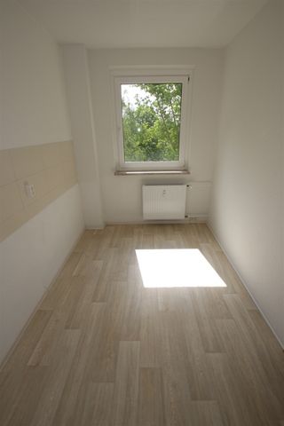 Helle, freundliche 2-Raumwohnung mit Balkon - Foto 5
